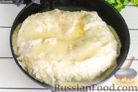 Фото приготовления рецепта: Венгерский пирог с айвой - шаг №7