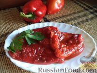 Фото к рецепту: Перец жареный в томатном соусе
