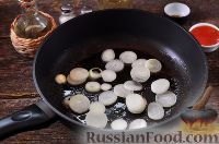 Фото приготовления рецепта: Суп из консервированной скумбрии с картофелем и рисом - шаг №7