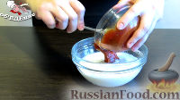 Фото приготовления рецепта: Фрикадельки с беконом, в сливочно-томатном соусе - шаг №3