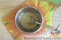 Фото приготовления рецепта: Салат "Кедровая ветка" из огурцов, авокадо и киви - шаг №7