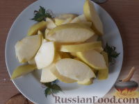 Фото приготовления рецепта: Пирог с яблоком и лимоном (в мультиварке) - шаг №2