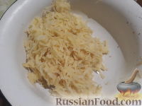 Фото приготовления рецепта: Картофельная запеканка с грибами (в мультиварке) - шаг №9