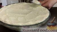 Фото приготовления рецепта: Торт с кокосовым кремом и малиной (без выпечки) - шаг №16