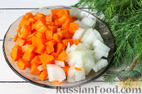 Фото приготовления рецепта: Котлеты из говяжьей печени с картофелем, кабачком, морковью - шаг №4