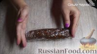 Фото приготовления рецепта: Шоколадная сладкая колбаска - шаг №9