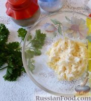 Фото приготовления рецепта: Куриное филе, фаршированное шпинатом и сыром - шаг №7