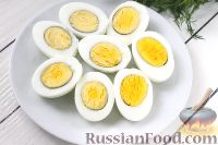 Фото приготовления рецепта: Фаршированные яйца "Тыковки" - шаг №2