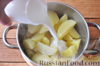 Фото приготовления рецепта: Запеканка из картофеля и фарша - шаг №4