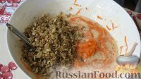 Фото приготовления рецепта: Морковный торт со сметанным кремом - шаг №4