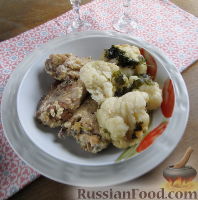 Фото приготовления рецепта: Томлёная курица с цветной капустой - шаг №9