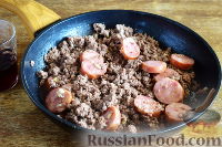 Фото приготовления рецепта: Свиные рёбрышки в медово-горчичном маринаде, запечённые с картофелем - шаг №10