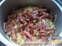 Фото приготовления рецепта: Спагетти под соусом карбонар - шаг №12