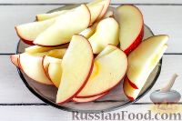 Фото приготовления рецепта: Баварский яблочный пирог - шаг №8