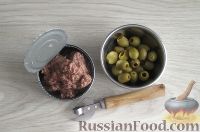 Фото приготовления рецепта: Салат с тунцом - шаг №6