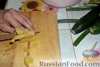 Фото приготовления рецепта: Окрошка на квасе – просто и быстро - шаг №5