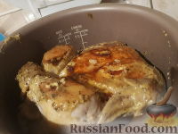Фото приготовления рецепта: Курица с картофелем (в мультиварке) - шаг №9