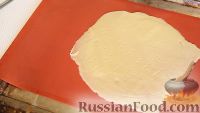 Фото приготовления рецепта: Торт "Медовик" со сметанным кремом - шаг №5