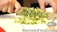 Фото приготовления рецепта: Диетический салат из киноа - шаг №3