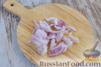 Фото приготовления рецепта: Салат с курицей и белокочанной капустой - шаг №5