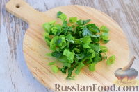 Фото приготовления рецепта: Салат с курицей и белокочанной капустой - шаг №6