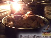 Фото приготовления рецепта: Пряная курица, запеченная с айвой - шаг №9