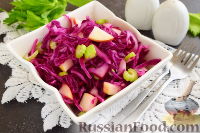 Фото к рецепту: Салат из краснокочанной капусты