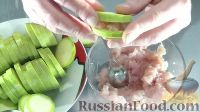 Фото приготовления рецепта: Кабачки "Двойное удовольствие" с фаршем, в кляре - шаг №7