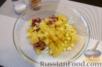 Фото приготовления рецепта: Салат с сельдью и свеклой - шаг №6