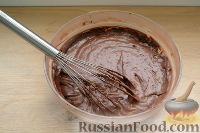 Фото приготовления рецепта: Шоколадно-трюфельный торт - шаг №4