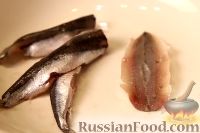 Фото приготовления рецепта: Рыбная запеканка с сыром и шпинатом - шаг №1