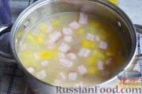 Фото приготовления рецепта: Суп с пекинской капустой - шаг №11