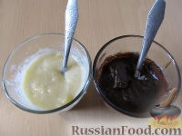 Фото приготовления рецепта: Пудинг с бананом и какао - шаг №9
