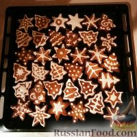 Фото к рецепту: Рождественское печенье с глазурью