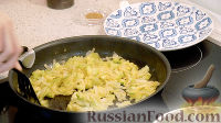 Фото приготовления рецепта: Запечённая гречка с кабачком, луком и сыром - шаг №6