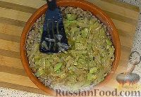 Фото приготовления рецепта: Запечённая гречка с кабачком, луком и сыром - шаг №10