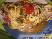 Фото к рецепту: Толстолобик с "начинкой"