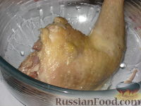 Фото приготовления рецепта: Курица "Златовласка" - шаг №3
