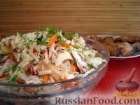 Фото к рецепту: Капустный салат с шампиньонами