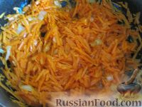 Фото приготовления рецепта: Рагу из баклажанов,  кабачков и тыквы - шаг №8
