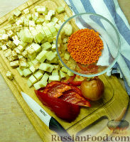 Фото приготовления рецепта: Крем-суп с чечевицей и баклажанами - шаг №1