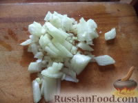 Фото приготовления рецепта: Уральские щи с перловой крупой - шаг №6