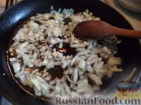 Фото приготовления рецепта: Уральские щи с перловой крупой - шаг №12