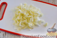 Фото приготовления рецепта: Овощной салат с мандаринами - шаг №7