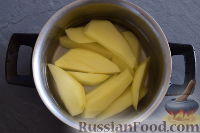 Фото приготовления рецепта: Картофельные зразы с куриным фаршем - шаг №2