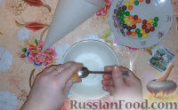 Фото приготовления рецепта: Шоколадное песочное печенье "Ёлочки" с глазурью - шаг №10