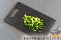 Фото приготовления рецепта: Постный салат с зеленой чечевицей - шаг №8