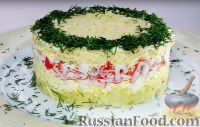 Фото приготовления рецепта: Слоеный салат "Неженка" с крабовыми палочками - шаг №11