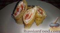 Фото приготовления рецепта: Закуска из блинов с сыром и красной рыбой - шаг №9
