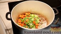 Фото приготовления рецепта: Рагу из курицы и овощей, с кукурузными клёцками - шаг №10